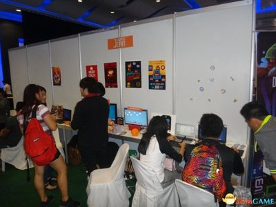 2015年菲律賓動漫展奇葩造型大賞 你能忍嗎？